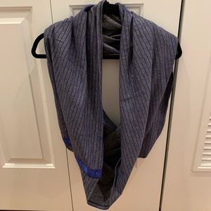 Lululemon Vinyasa scarf